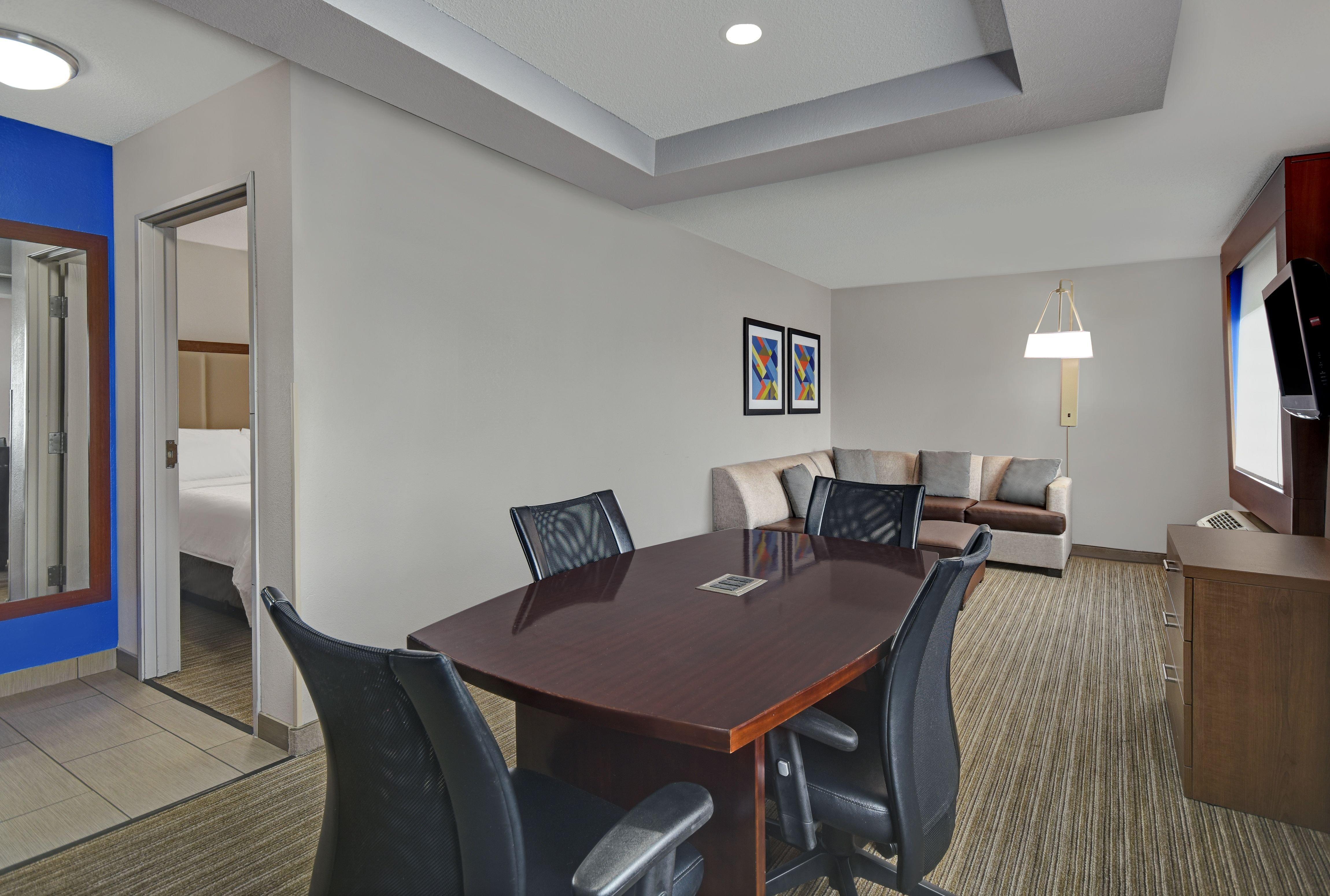 Holiday Inn Express Adrian By Ihg Exterior foto