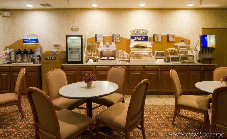 Holiday Inn Express Adrian By Ihg Restaurant foto